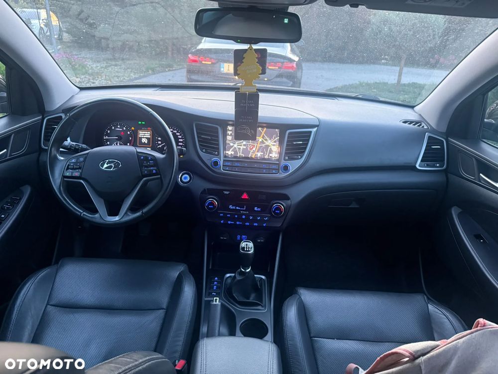 Hyundai Tucson - 10