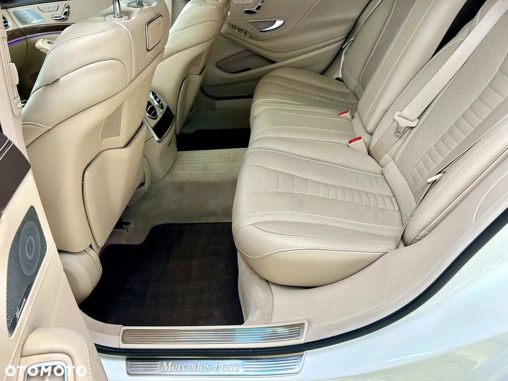 Mercedes-Benz Klasa S 560 4-Matic L 9G-TRONIC - 18