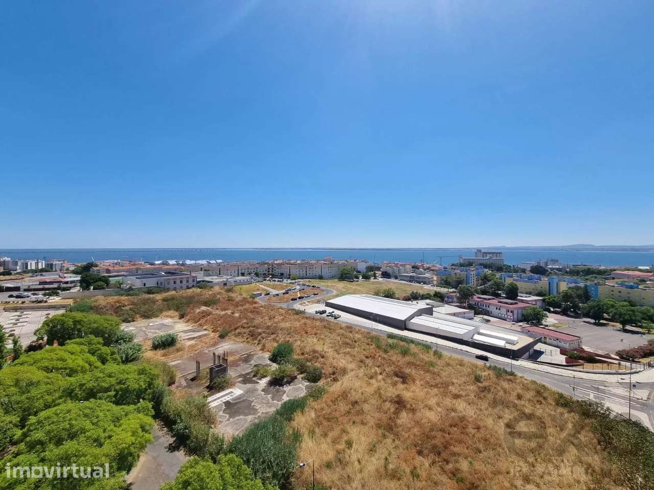Apartamento T4 Mobiliado com Vista Rio em Marvila, Lisboa - Grande imagem: 3/20