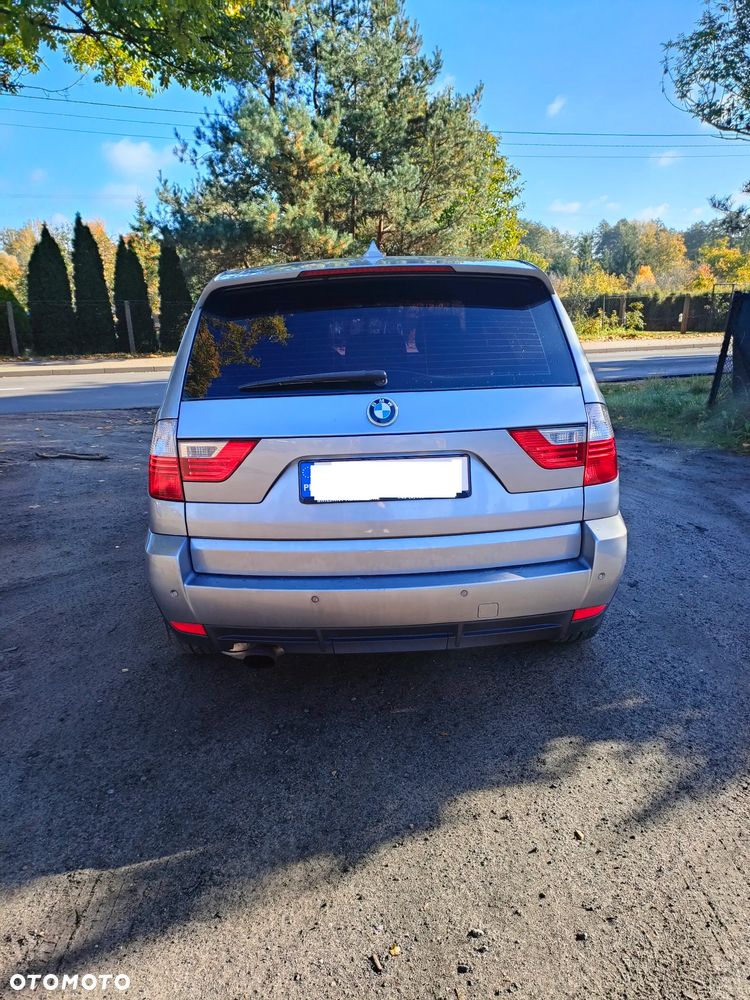 BMW X3 2.0d - 10