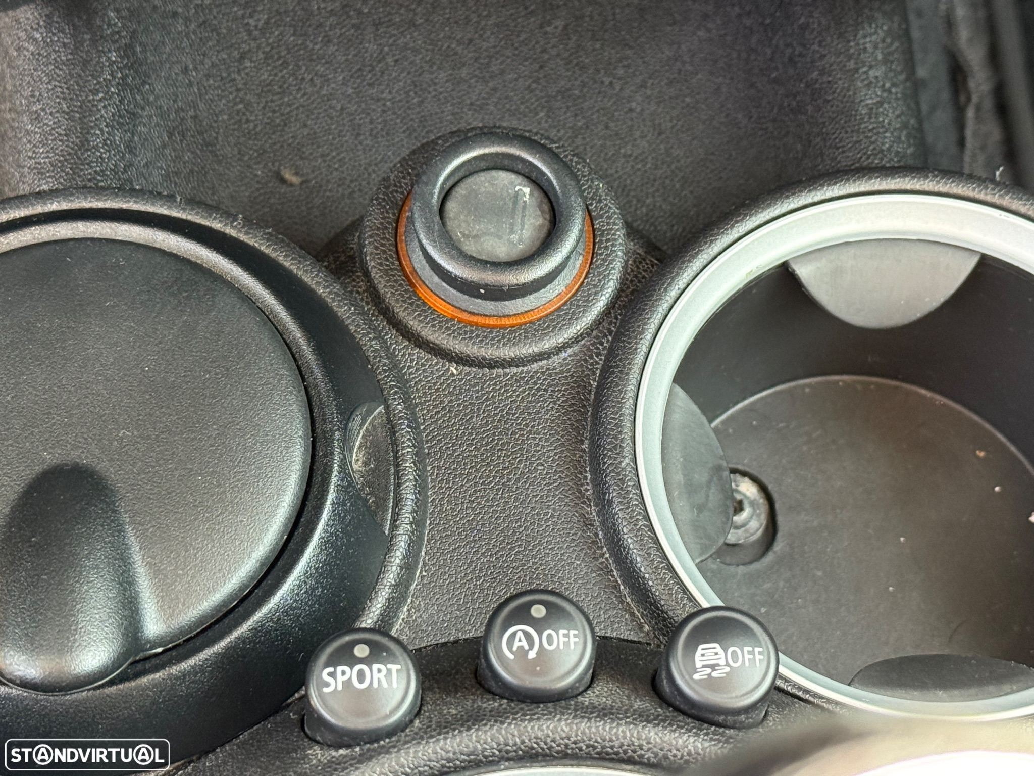MINI 3 Portas Cooper D - 13