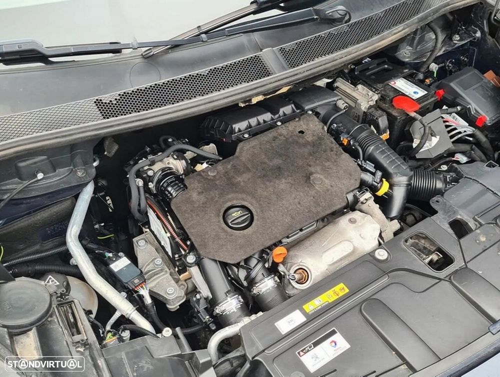 Peugeot 5008 1.5 BlueHDi Active - 29