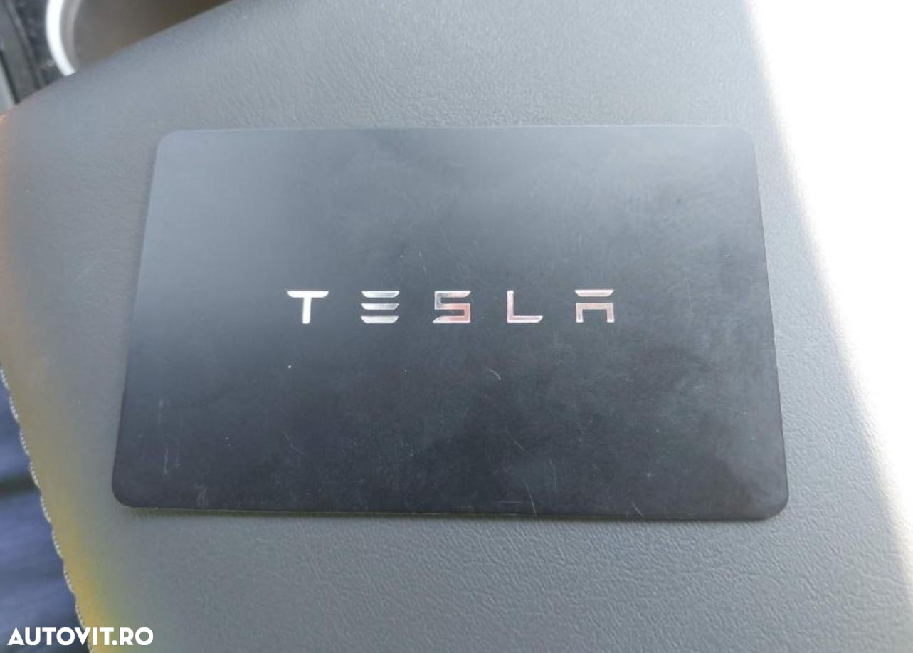 Tesla Model 3 Standard Reichweite Plus Hinterradantrieb - 10