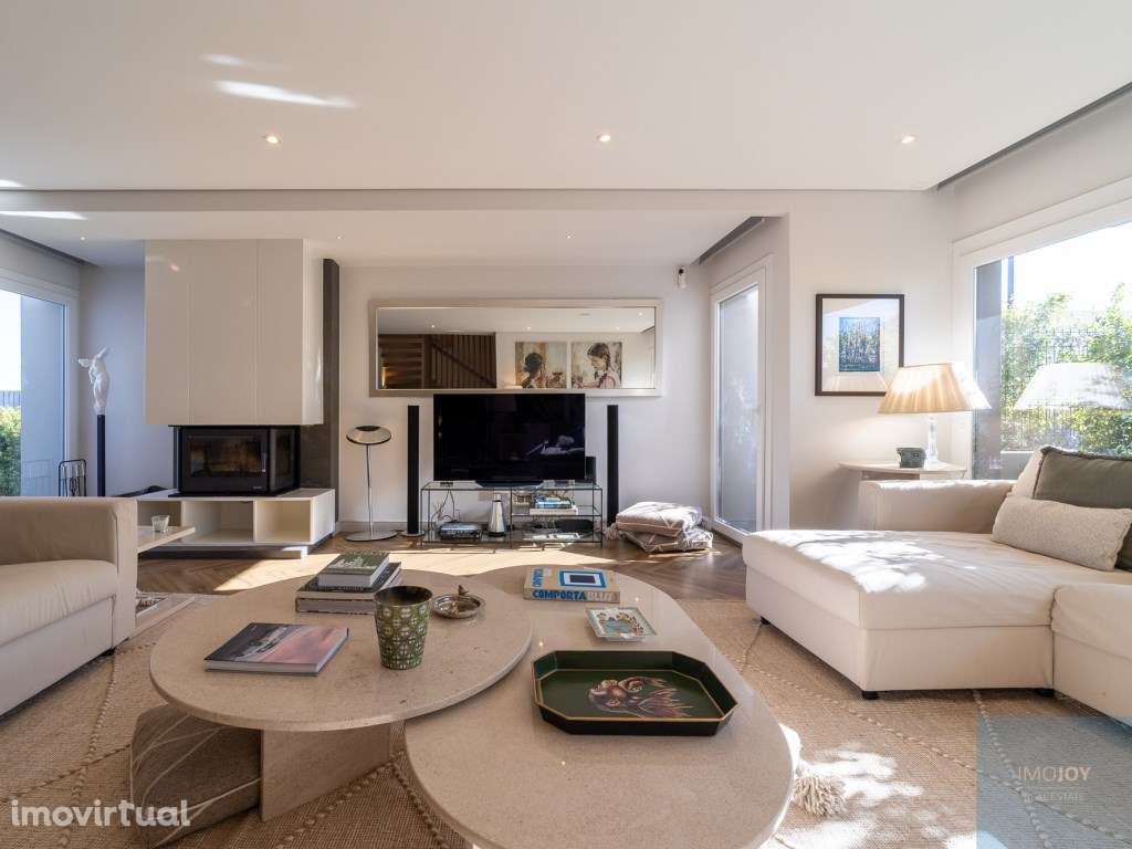 Moradia V4 em Albarraque - Grande imagem: 4/34