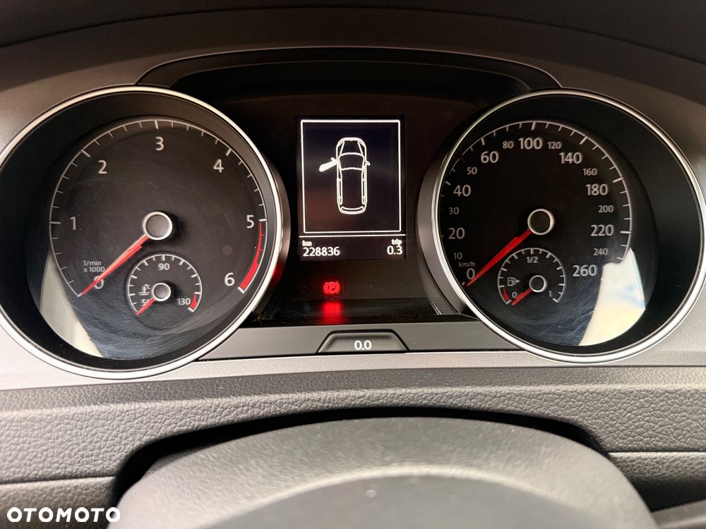 Volkswagen Golf 1.6 TDI BlueMotion Technology Trendline - 9