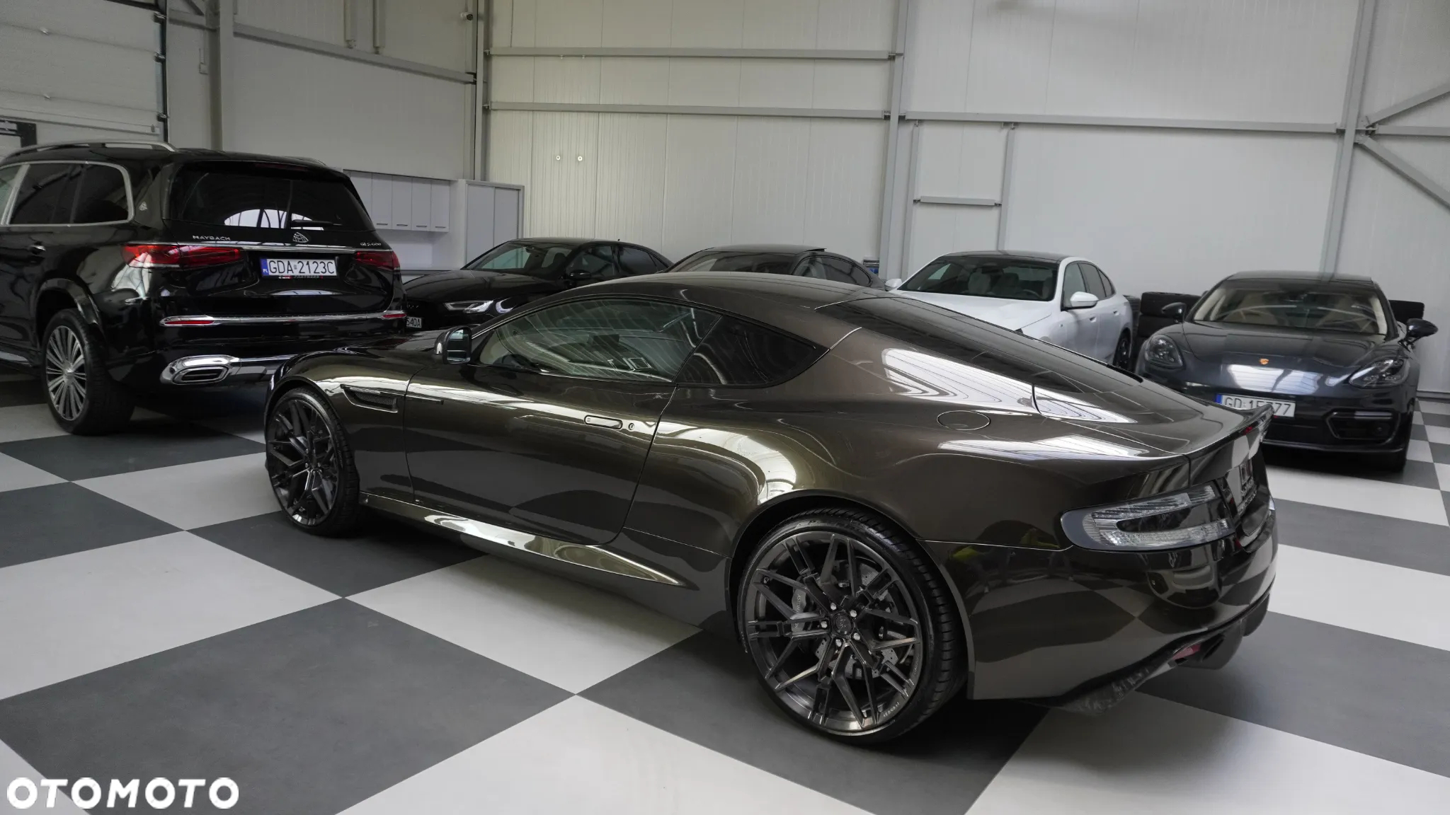 Aston Martin DB9 Touchtronic - 3