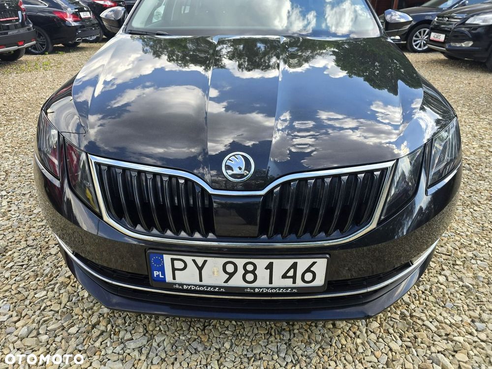 Skoda Octavia 2.0 TDI DSG Style - 29