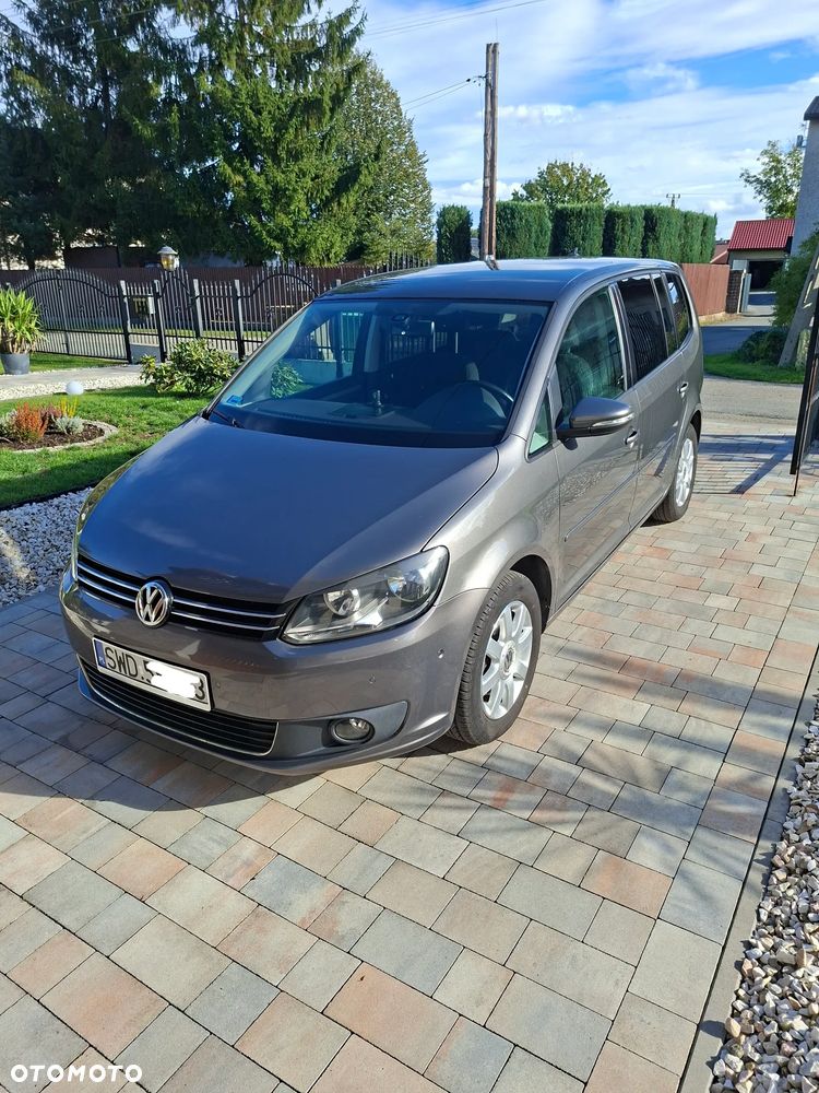 Volkswagen Touran - 3