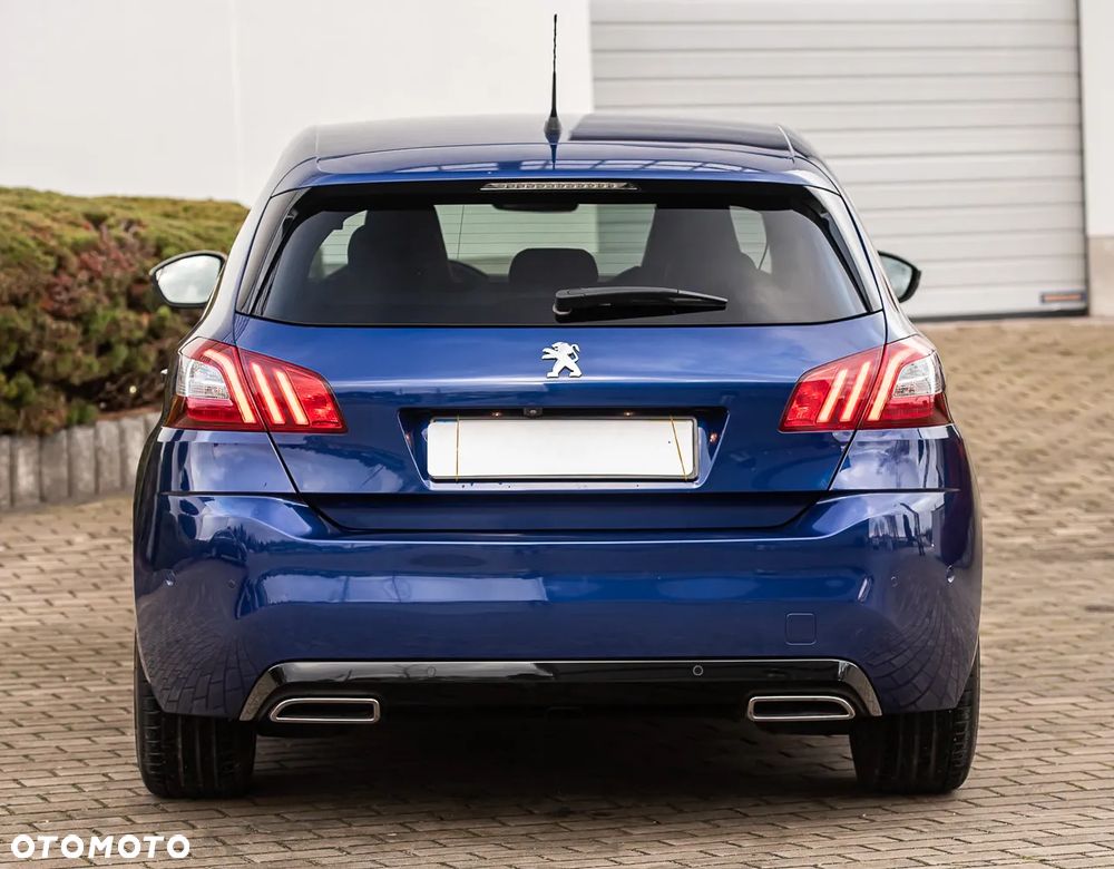 Peugeot 308 1.6 e-THP GT S&S - 11
