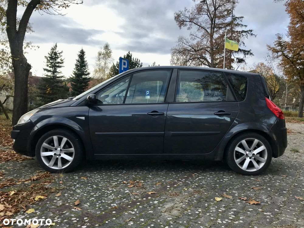 Renault Scenic - 7