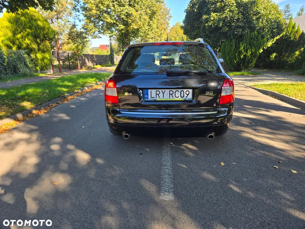 Audi A4 Avant 2002 photo 4