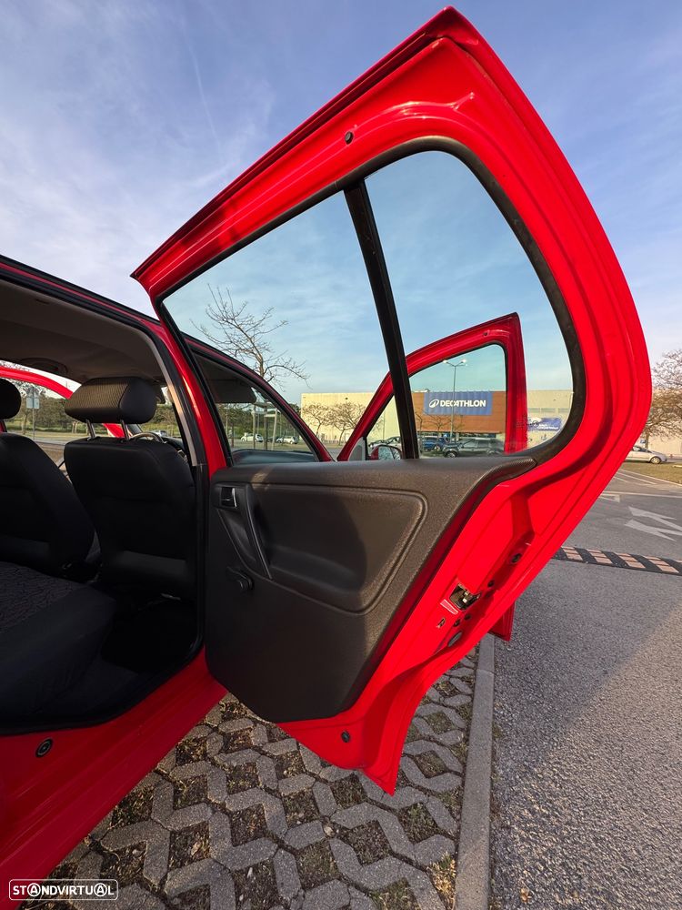 VW Polo 1.0 Confortline - 14
