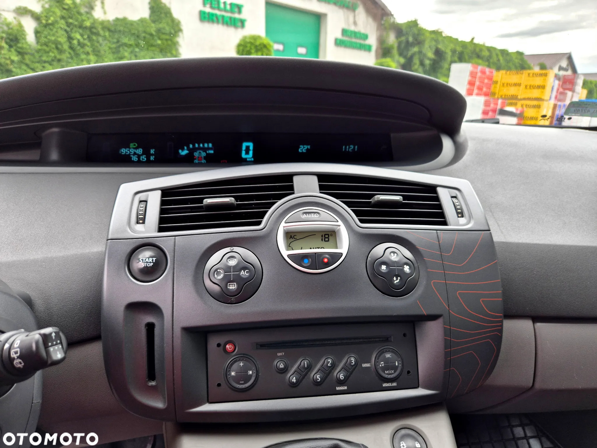 Renault Scenic 1.9 dCi FAP Conquest - 18