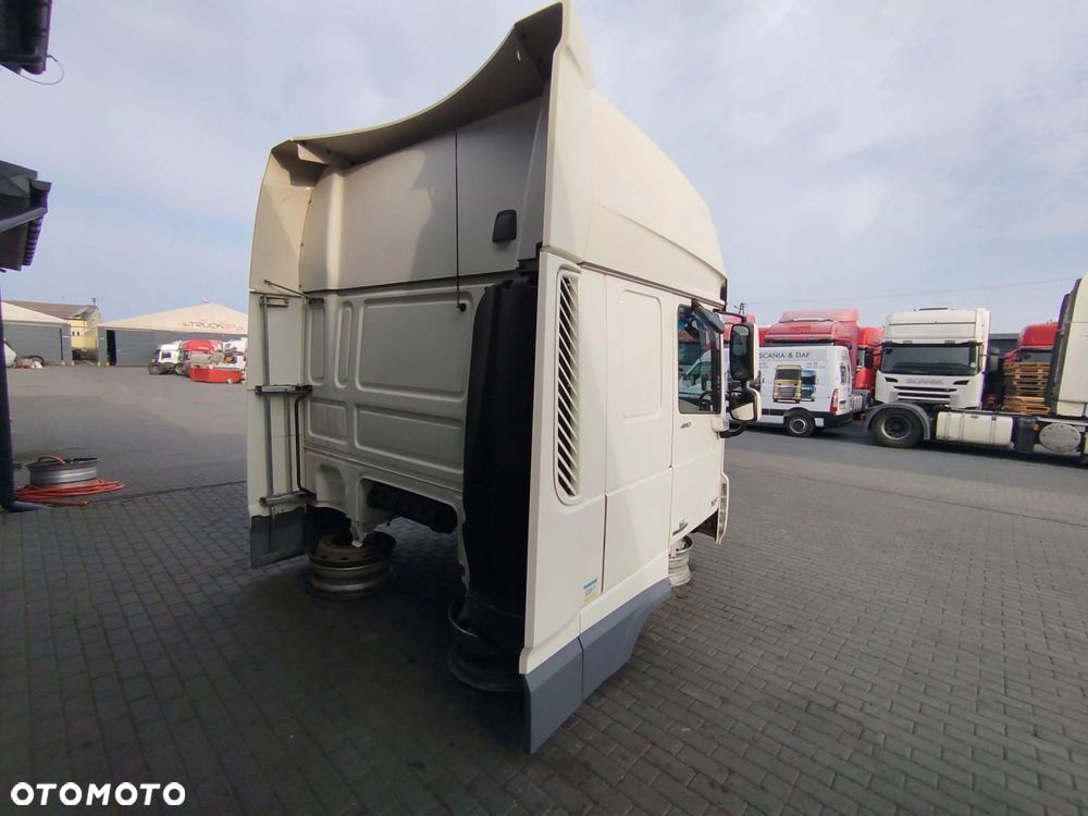 KABINA DAF XF 106 LIFT - 4