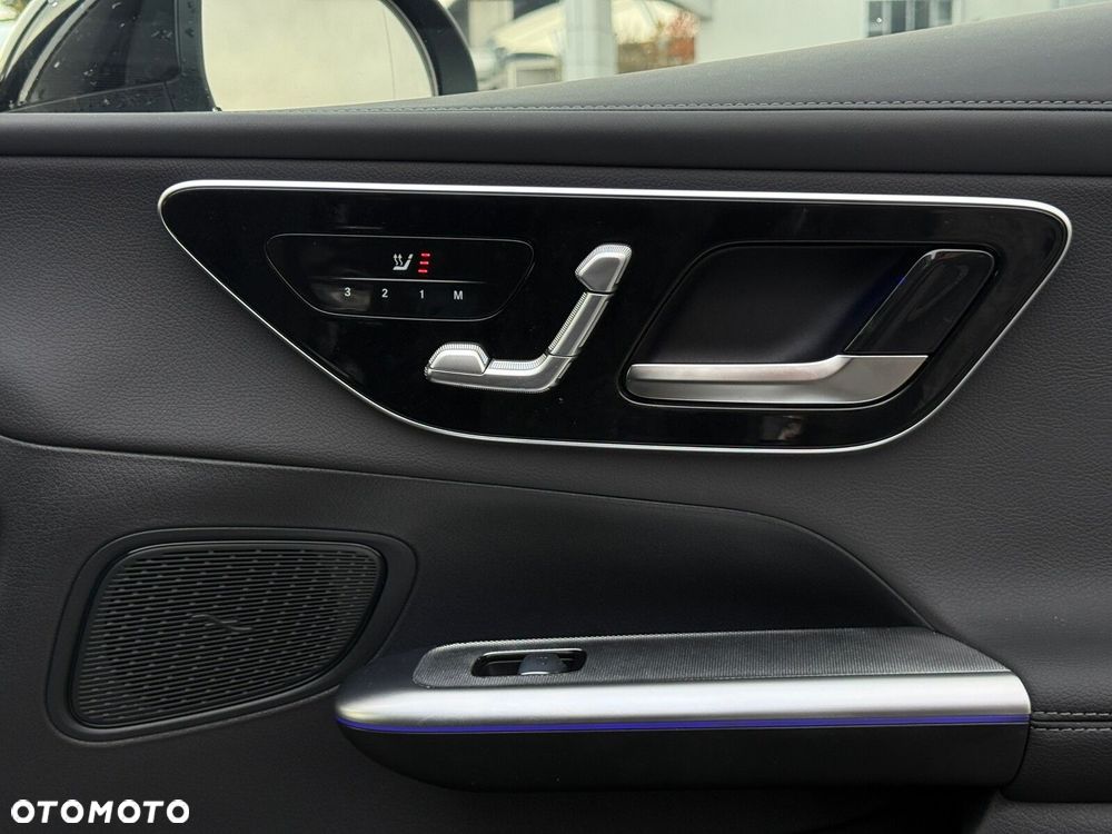 Mercedes-Benz GLC - 26