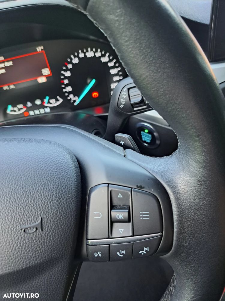 Ford Focus 1.5 EcoBlue Titanium - 29