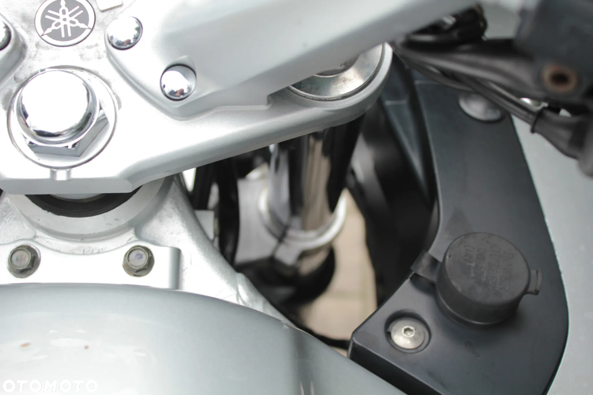 Yamaha FJR - 15