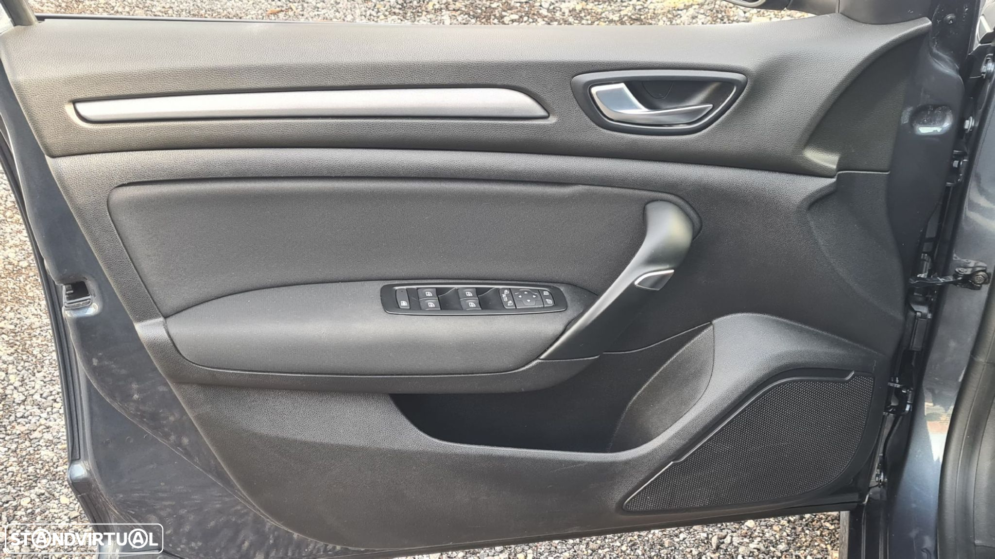 Renault Mégane 1.5 Blue dCi Intens - 7