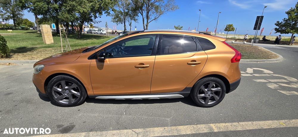 Volvo V40 Cross Country D2 - 5