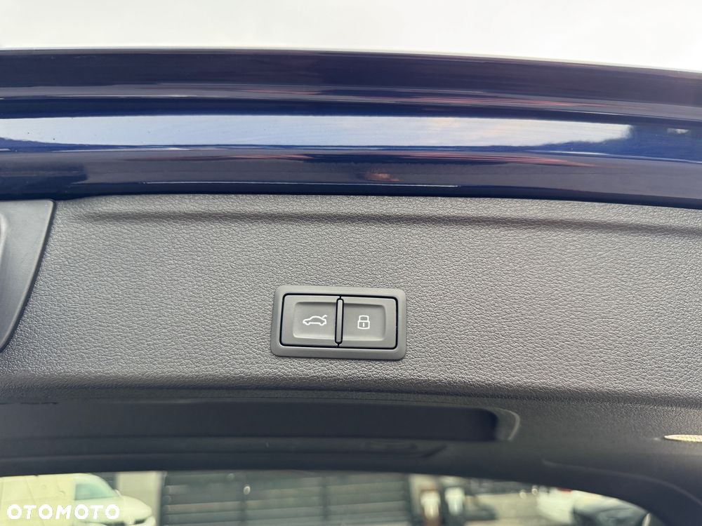 Audi A4 Avant 40 TDI Quattro S Line S tronic - 31