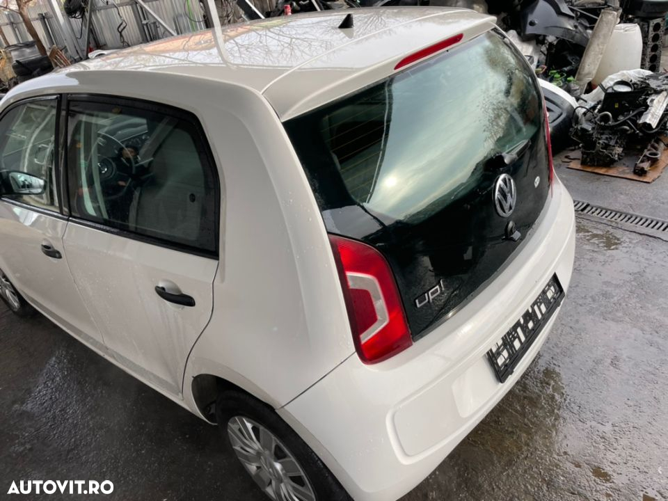 piese auto vw Up Skoda Citigo seat din 2013 motor 1000 MPI benzina chy cutie viteze planetara model in 4 uși dezmembrez  airbaguri centuri polița portbagaj broasca scaune bancheta - 3