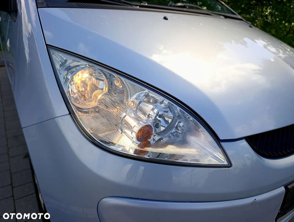 Mitsubishi Colt - 20