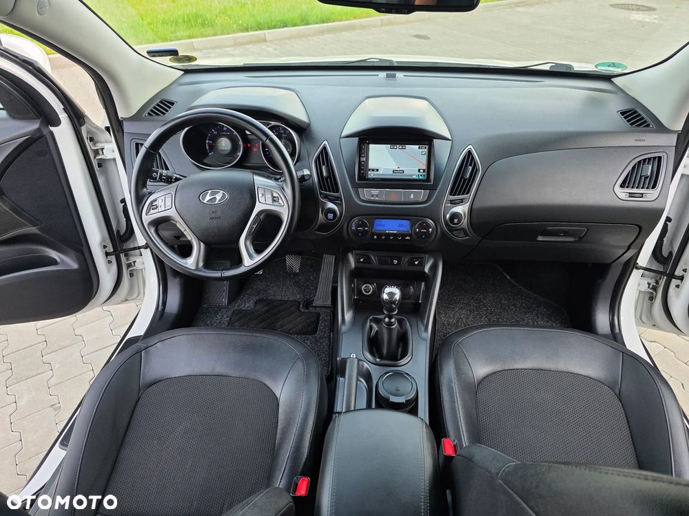 Hyundai ix35 2.0 CRDi 4WD 5 Star Edition - 24