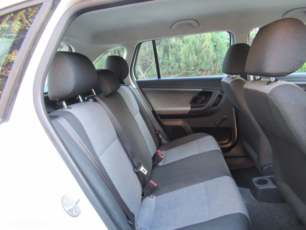 Skoda Fabia 1.2 HTP Classic - 31