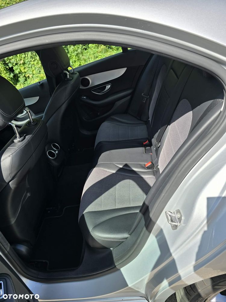 Mercedes-Benz Klasa C 160 9G-TRONIC - 13
