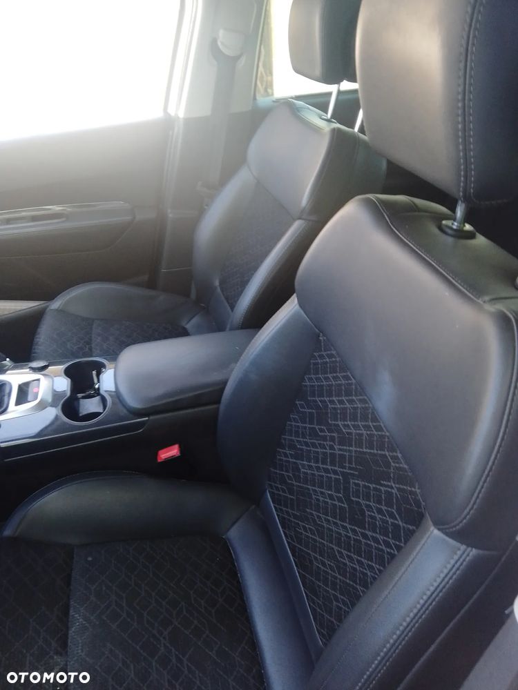 Peugeot 3008 1.6 HDi Active - 4