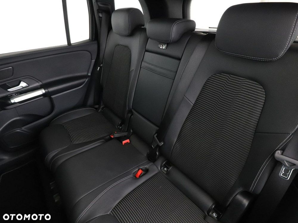 Mercedes-Benz GLB 200 d Progressive 8G-DCT - 18