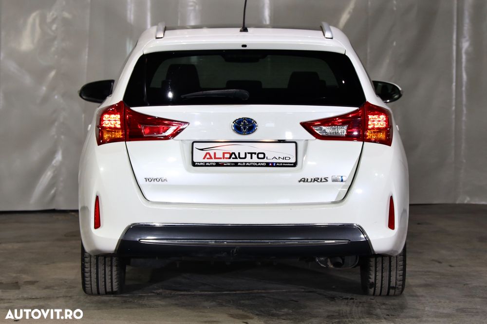 Toyota Auris 1.8 L VVT-i Hybrid Luna - 35