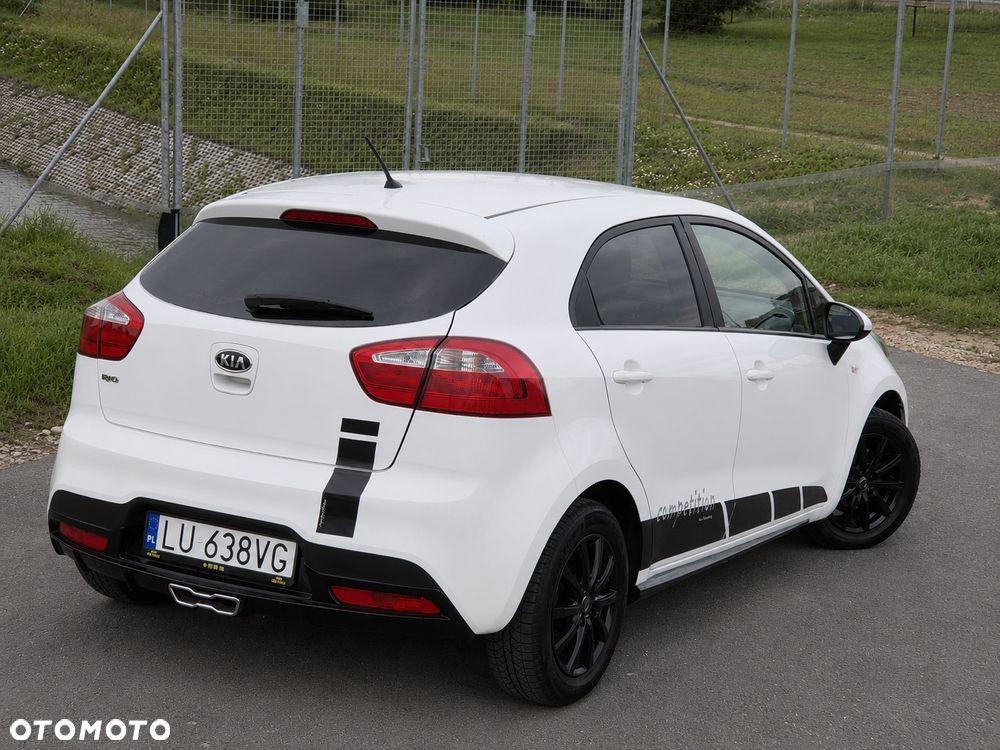 Kia Rio - 3