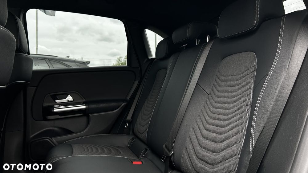 Mercedes-Benz Klasa B - 22