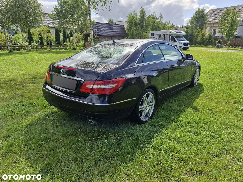 Mercedes-Benz Klasa E 350 CDI BlueEff - 6