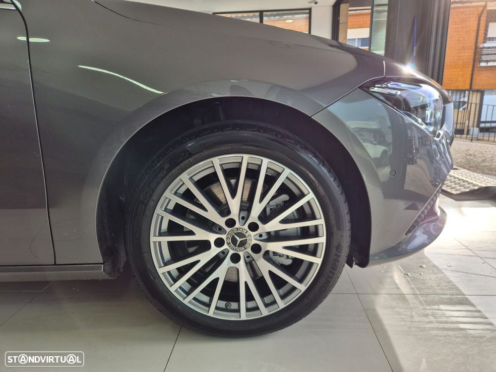 Mercedes-Benz CLA 250 - 8