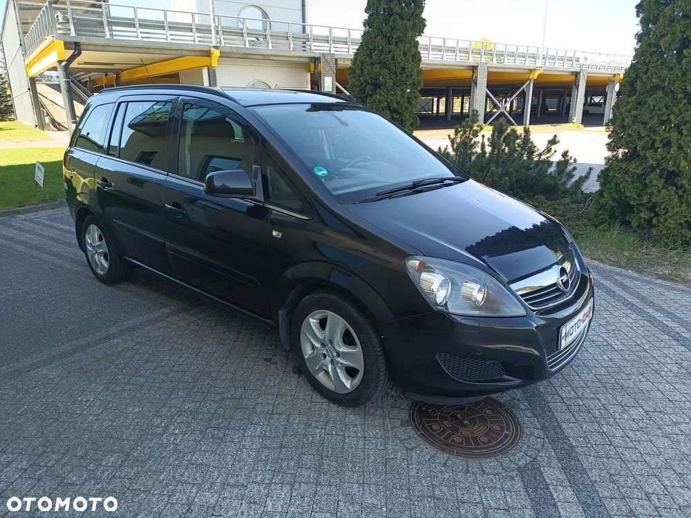 Opel Zafira - 3