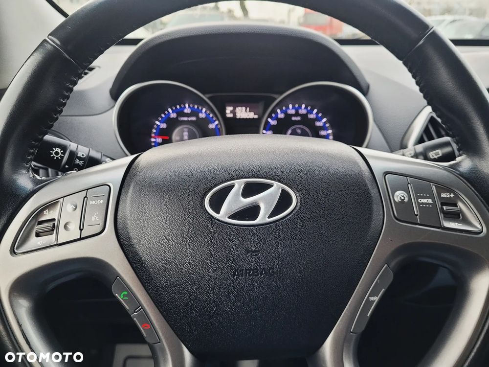 Hyundai ix35 1.6 2WD blue Comfort - 14
