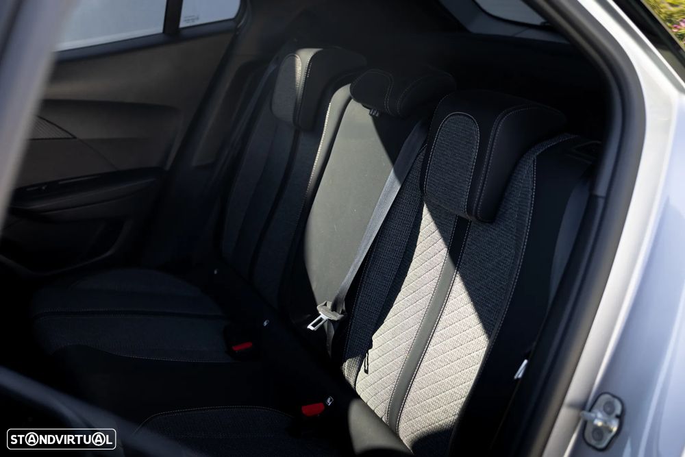 Peugeot 2008 1.2 PureTech Allure Pack - 7