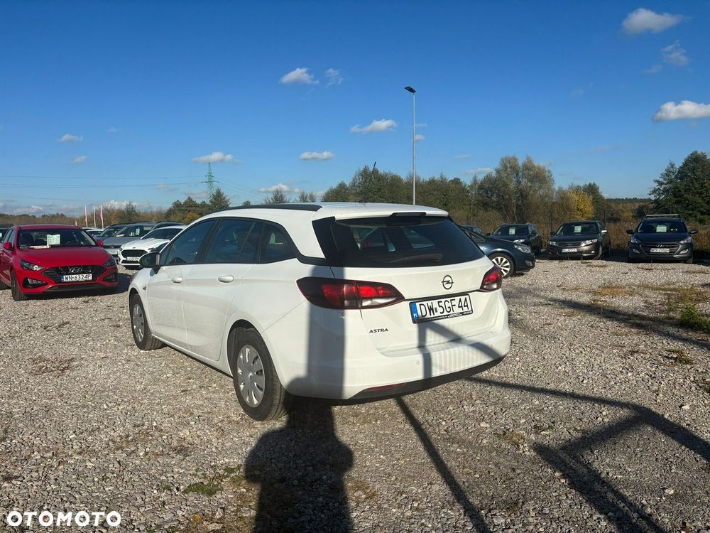 Opel Astra - 9