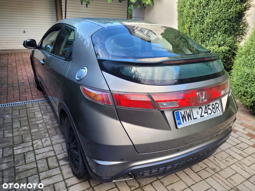 Honda Civic 1.8 Comfort - 10