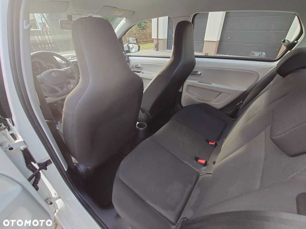 Volkswagen up! 1.0 move - 15