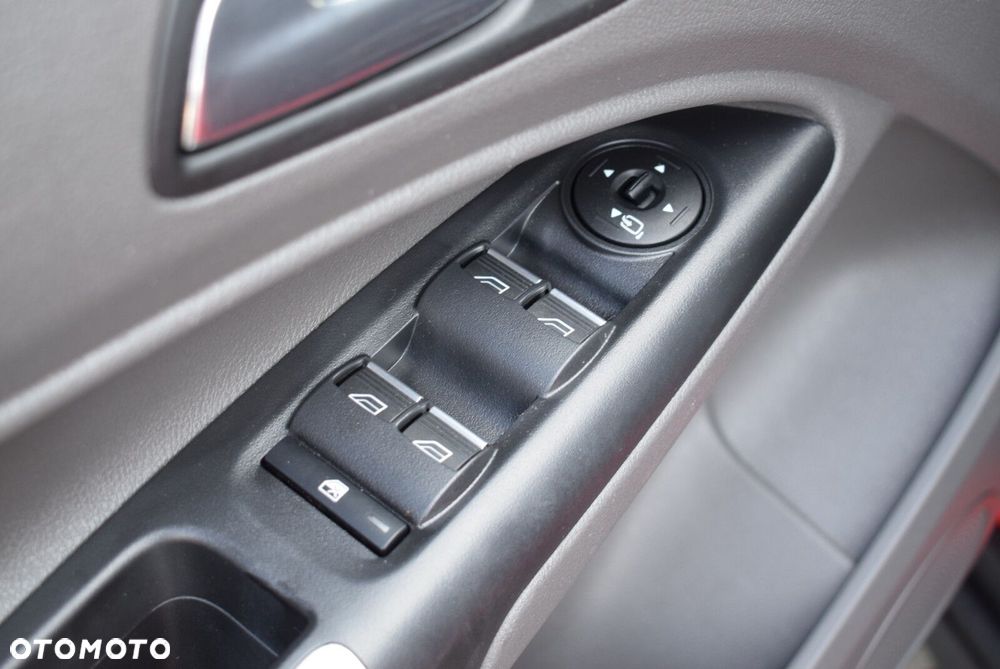 Ford Tourneo Connect Grand - 30