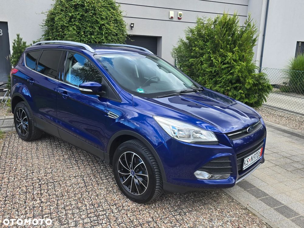 Ford Kuga 1.5 EcoBoost 2x4 Trend - 2