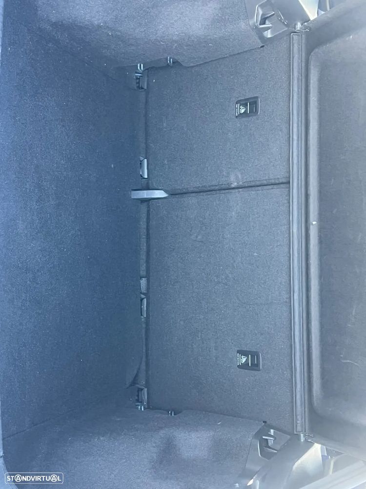 VW ID.4 - 8