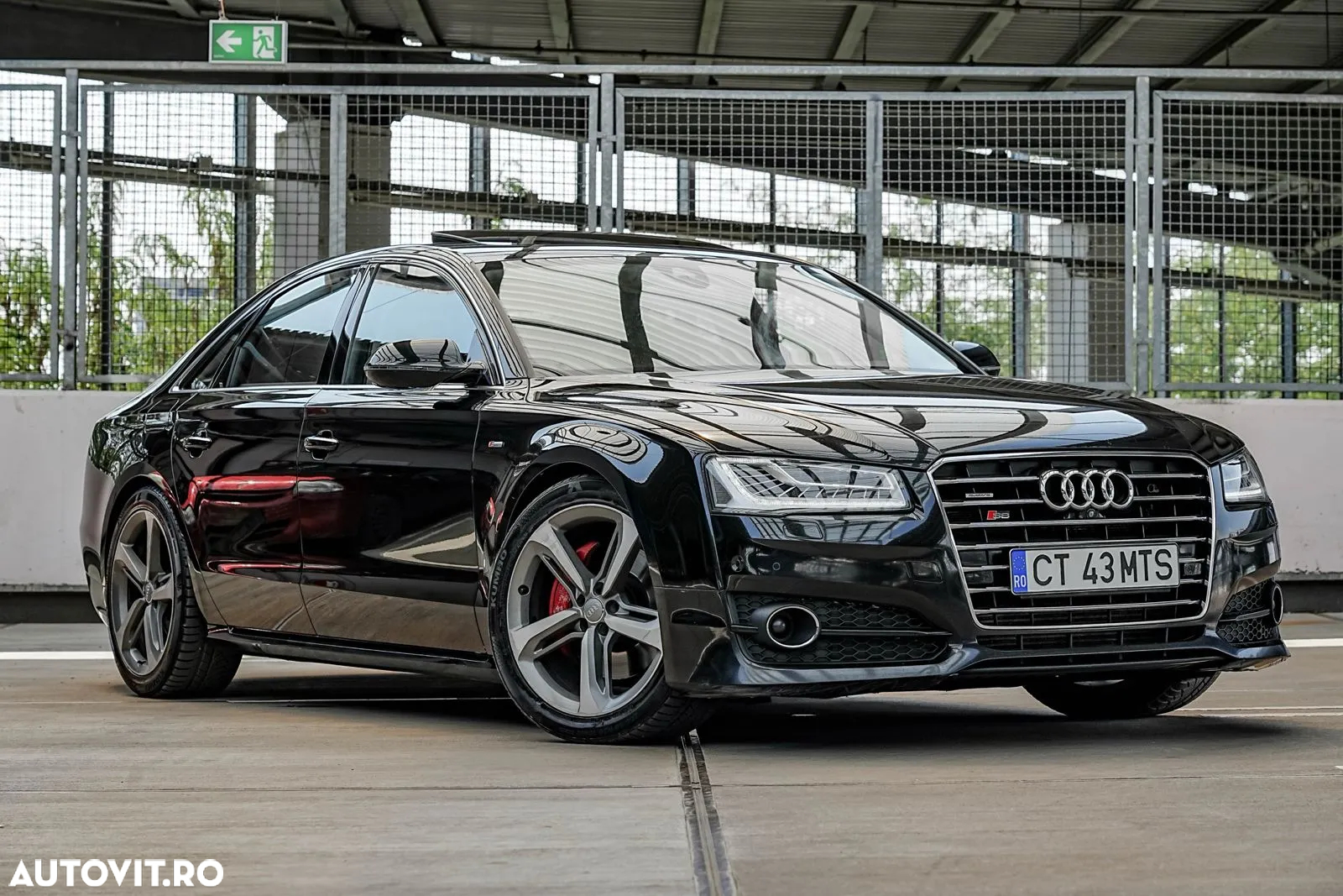 Audi A8 - 6