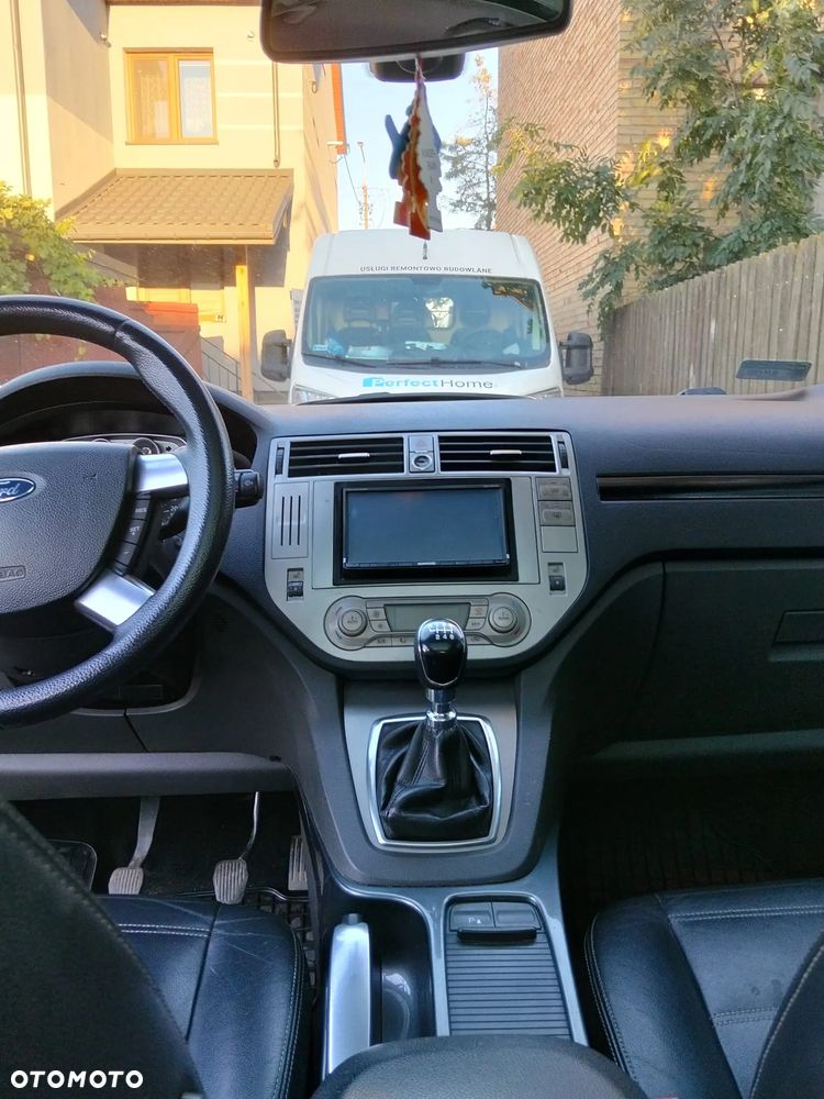 Ford Kuga 2.0 TDCi Titanium - 6