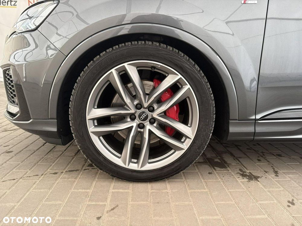 Audi Q7 - 21