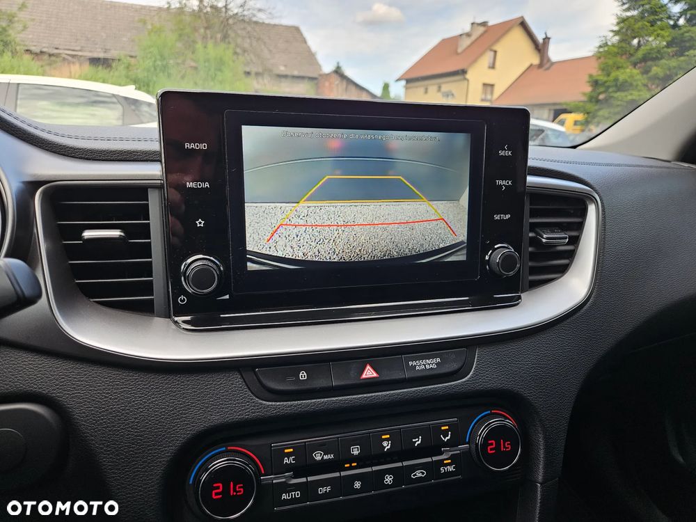Kia Ceed 1.0 T-GDI M - 10