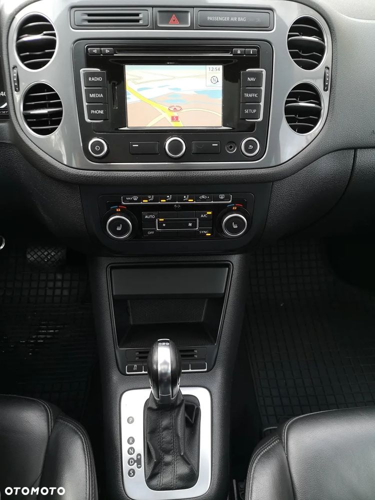 Volkswagen Tiguan 2.0 TDI DPF 4Motion BlueMotion Technology DSG Life - 25